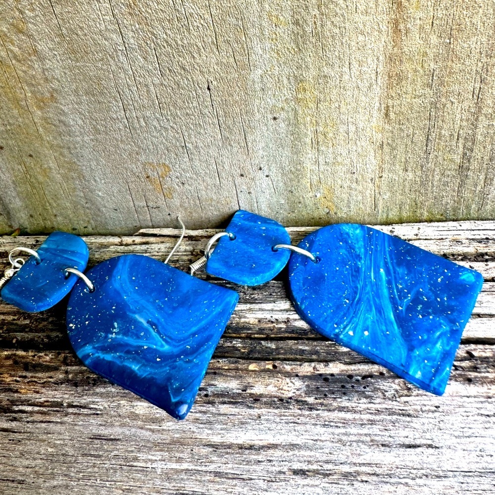 Marble design Glittery Hand made Light weight statement - Gorgeous earrings - Picture 9 of 10